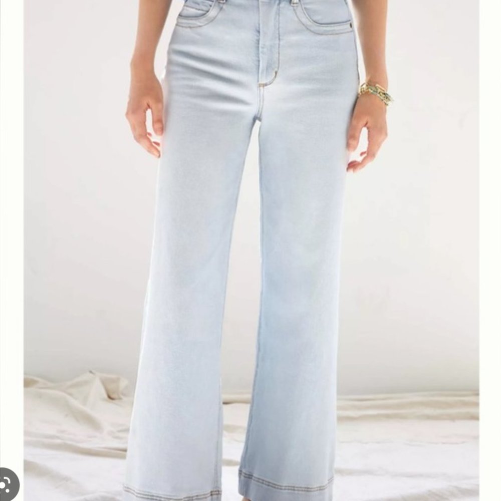 Anthropologie • Maeve Wide Leg Jeans • 29